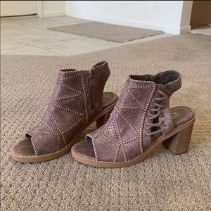 Taupe open toe/heel bootie